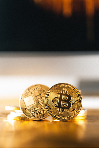 Cryptocurrency Market Psychology: Analyzing Investor Sentiment and Market Cycles